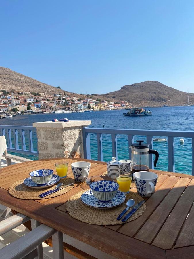 Halki Sea Breeze - A Waterfront Villa Екстер'єр фото